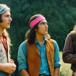 찰스 맨슨의 사상과 사이비 종교적 요소 분석 - **Prompt:** A diverse group of young adults in late 1960s hippie attire (bell-bottoms, tie-dye, peas...